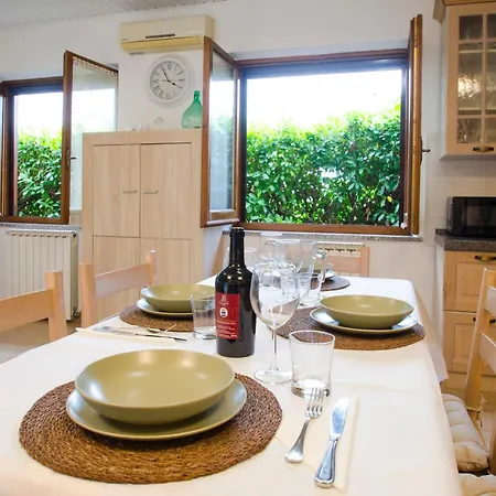 Villa Asia, Private With Pool Panicarola