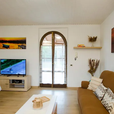 Asia, Private With Pool Panicarola